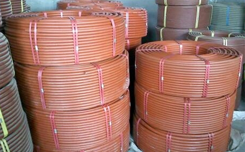 提升工程安全：聚乙烯(RPE)阻燃定日穿线管在现代建筑中的应用